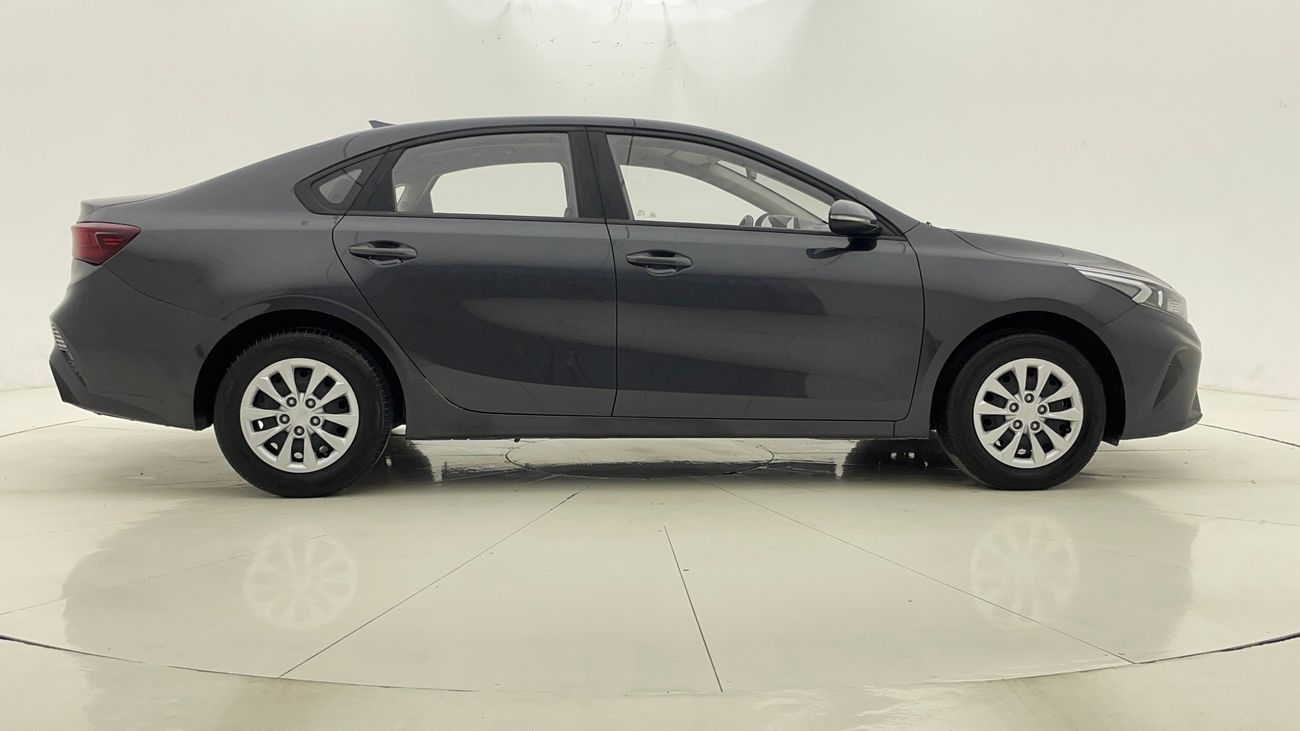 كيا سيراتو LX 1.6 | بدون دفعة مقدمة | اختبار القيادة في المنزل