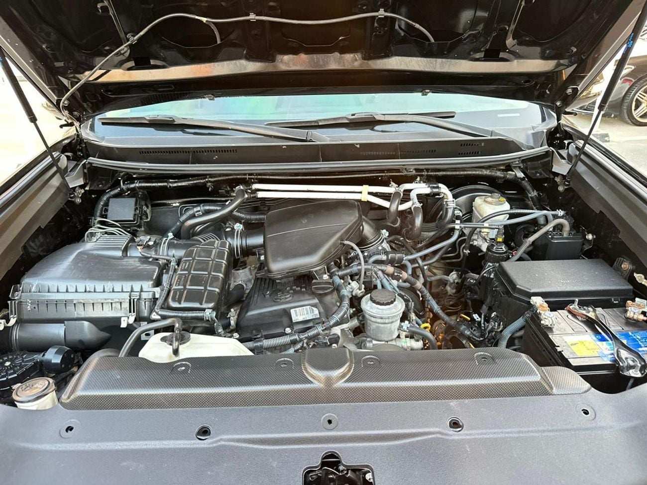 Toyota Prado TX-L 2.7L (271 HP)