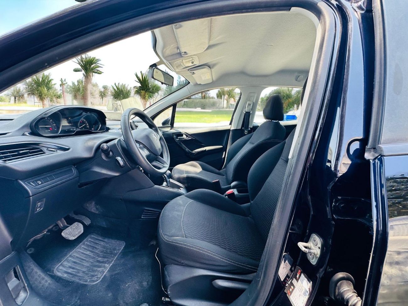 Peugeot 208 Active Plus AED 420 PM | PEUGEOT 208 2019 | GCC SPECS | 5 DOOR HATCHBACK | MINT CONDITION