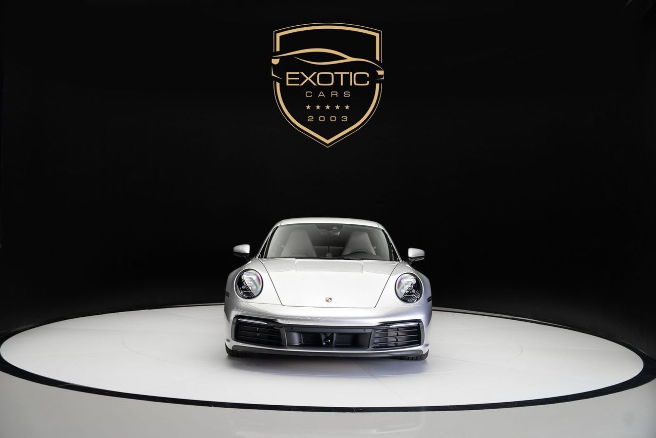 Porsche 911 Carrera 4 3.0L (444 HP) Coupe