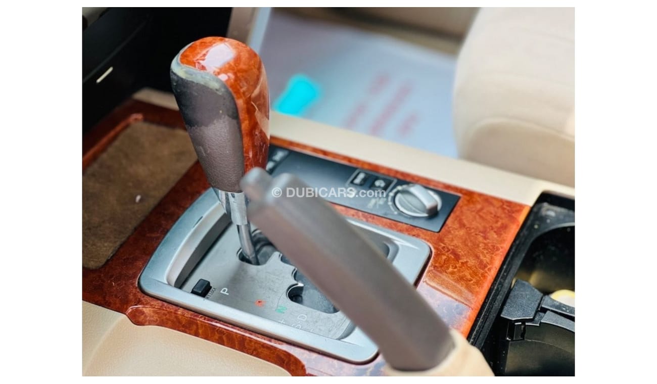 Toyota Land Cruiser Vxr 5.7