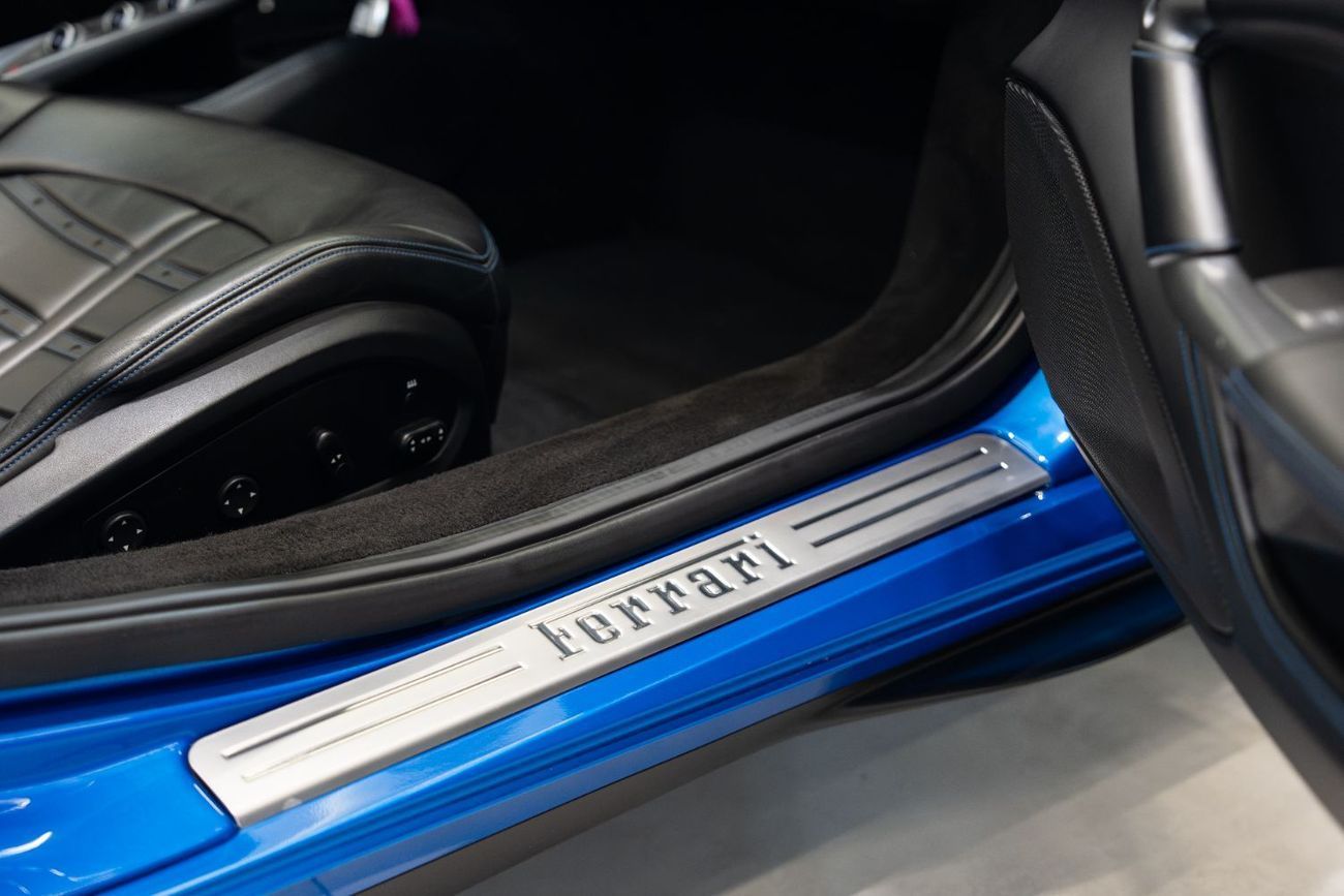 Ferrari F8 Spider 3.9T V8 - 2021 | GCC | UNDER WARRANTY | PERFECT CONDITION