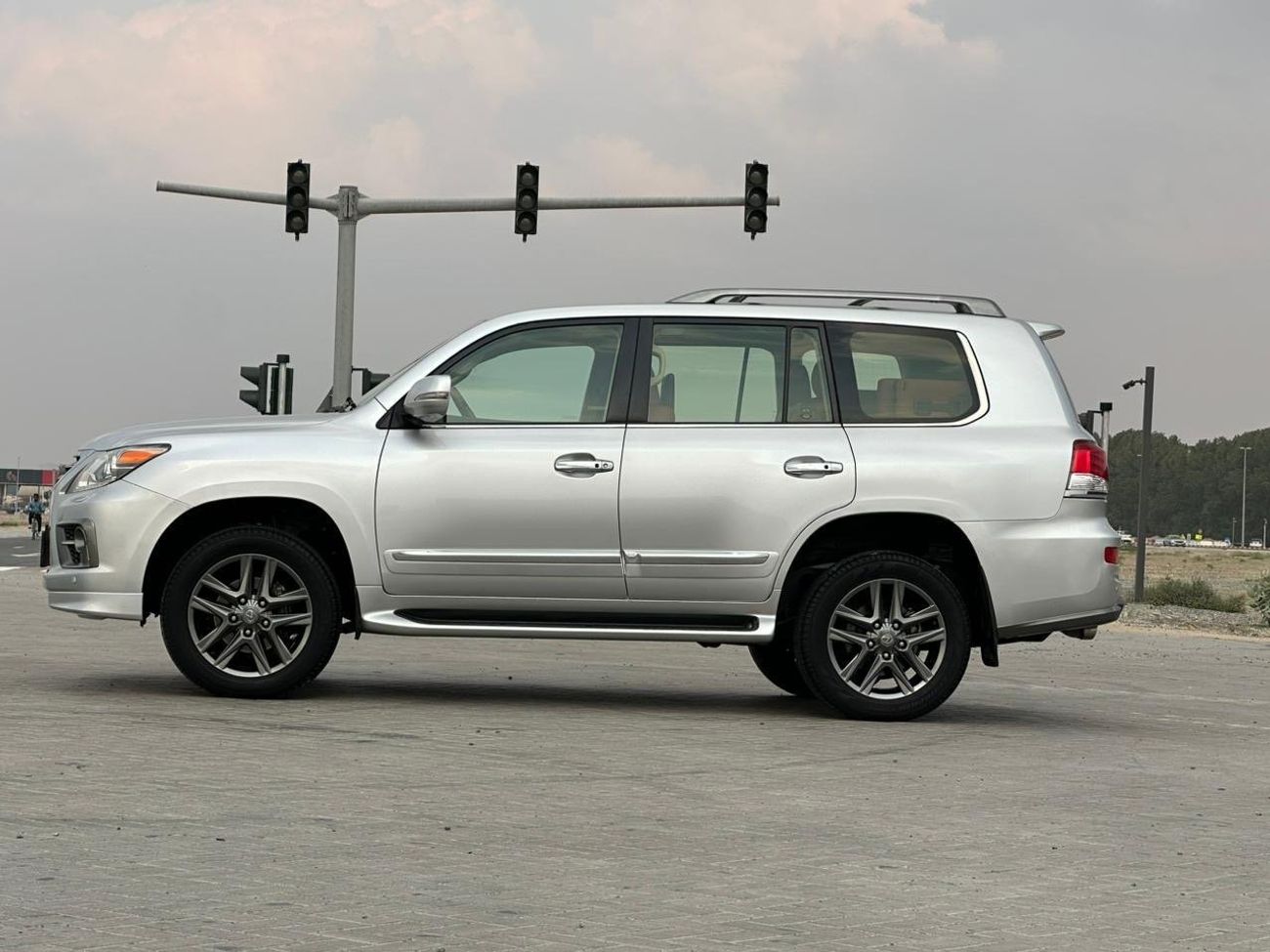 Lexus LX 570