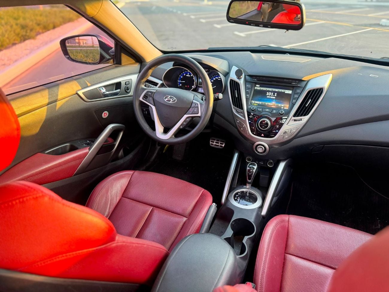 Hyundai Veloster 2014 Hyundai Veloster Top Line – Korean Import | Clean Title