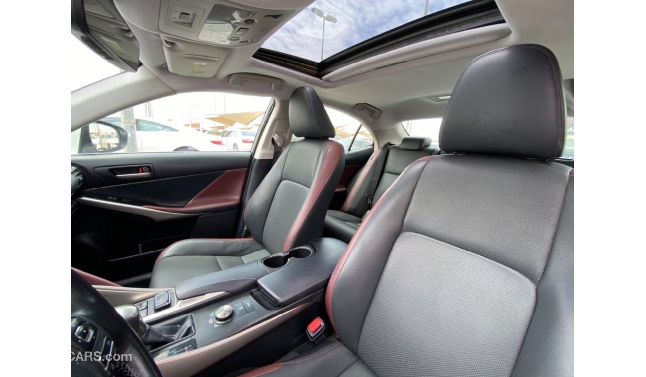 Lexus IS300 Platinum