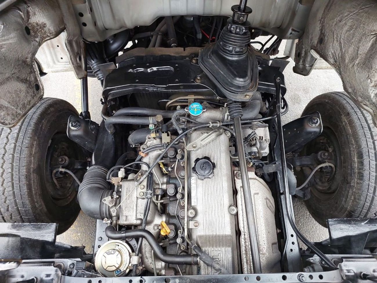 Toyota Toyoace TOYOTA TOYOACE TRUCK RHD 1994 MODEL 3.7 L DIESEL MANUAL(PM50518)