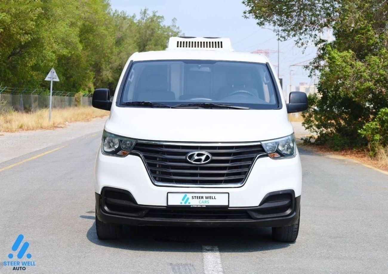 Hyundai H-1 Std 2019 GL Chiller Van 2.5L RWD Diesel MT / Low Mileage / Ready to Drive / Book Now