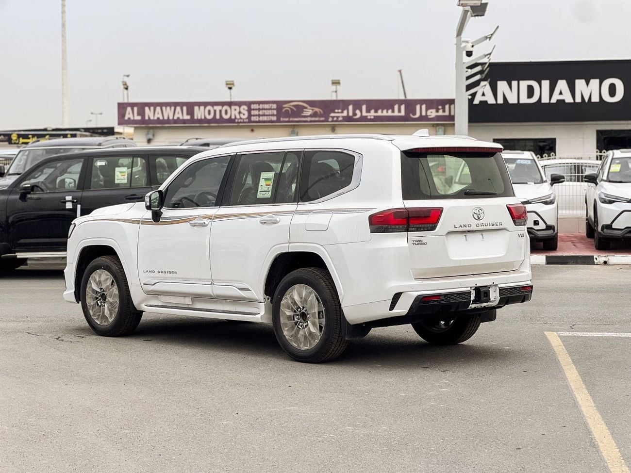 Toyota Land Cruiser EXPORT ONLY - Toyota LC300 3.5L VXR (OMANI Specification)