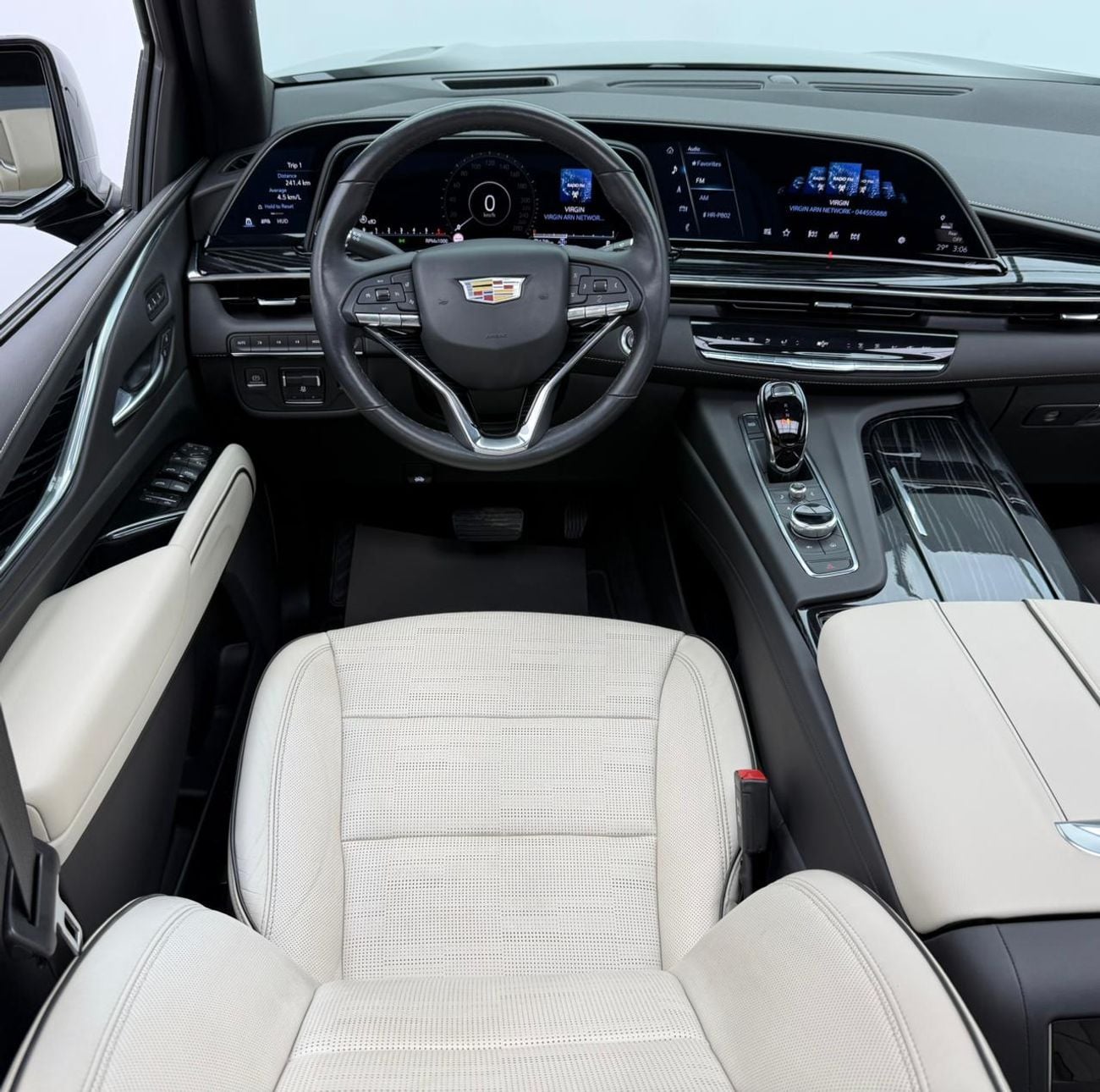 كاديلاك إسكالاد 2023 Cadillac Escalade Platinum Luxury, 2027 Cadillac Warranty, 2028 Cadillac Service Pack, GCC