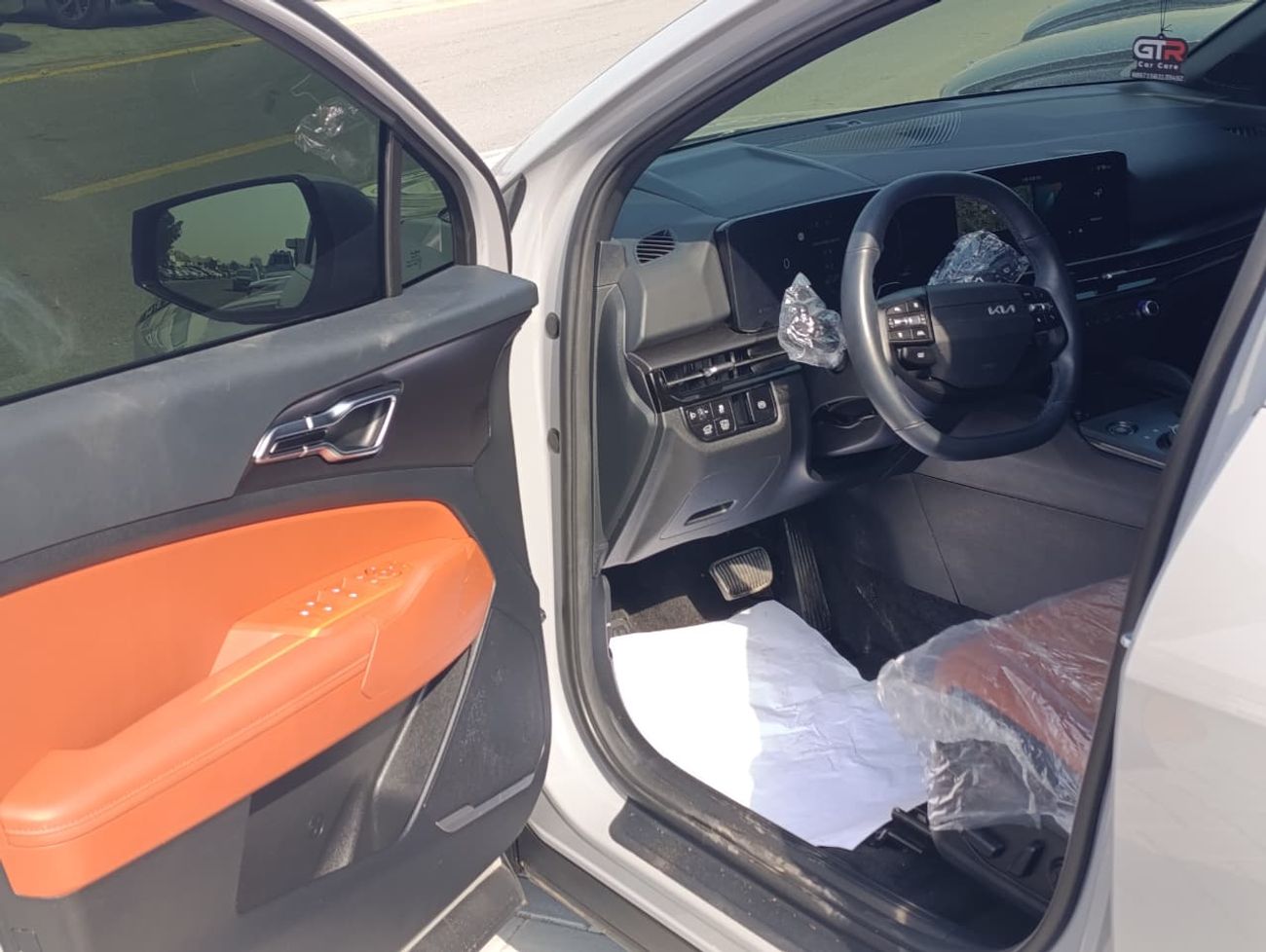 كيا سبورتيج LX 1.6L