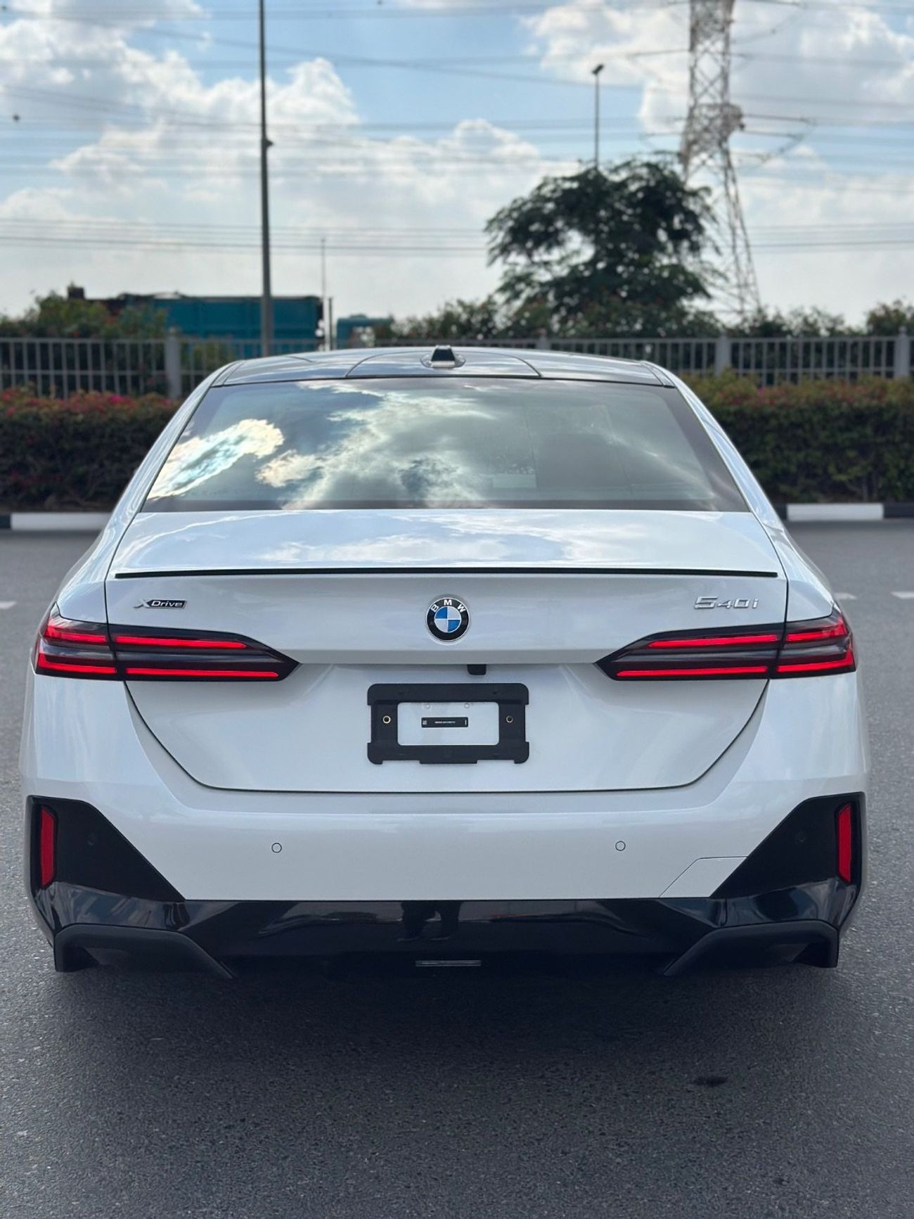 BMW 540i BRAND NEW Full Option