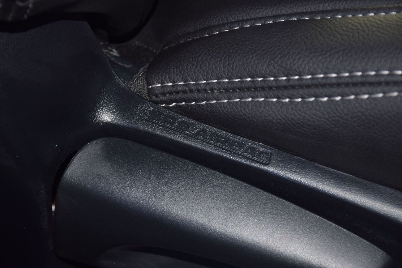 Toyota Hilux 4x4 Diesel 2.8L RHD (Export Only)