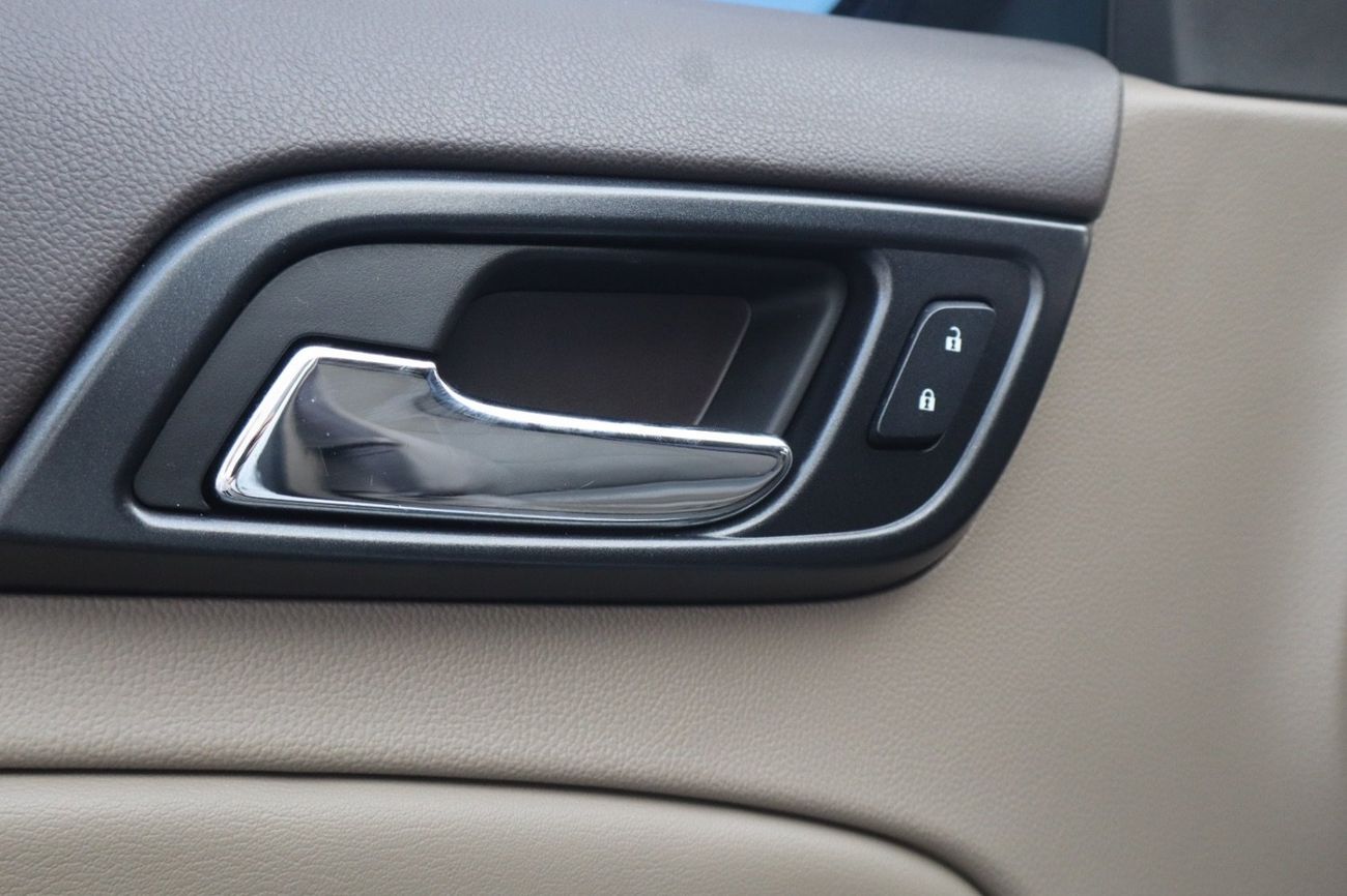 GMC Yukon SLE 5.3L 4WD (8 Seater)