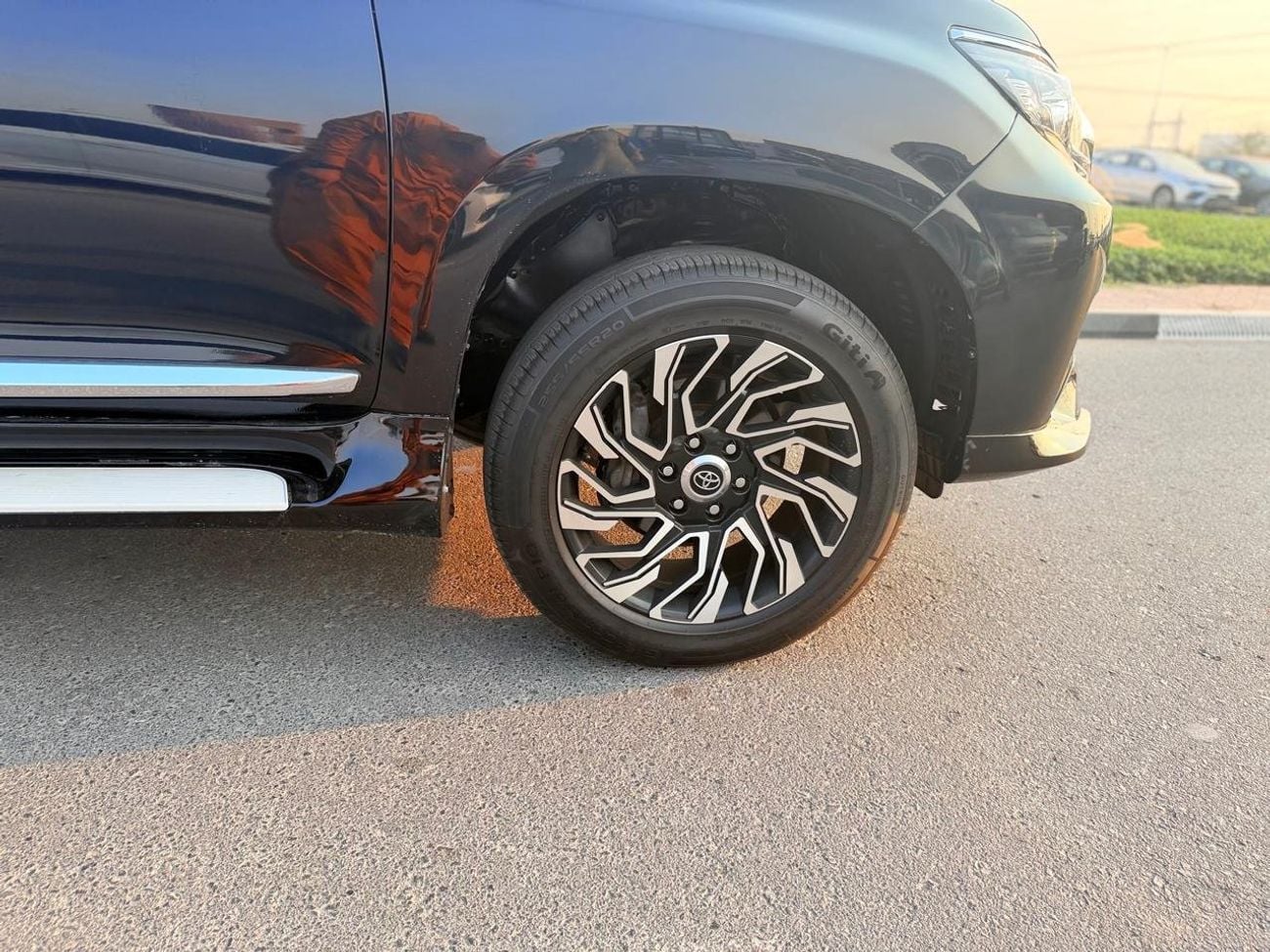 تويوتا برادو VXR 2.7L 4WD