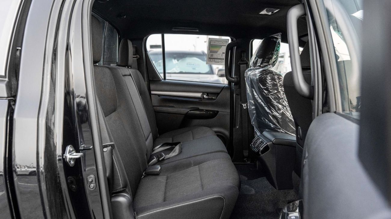 Toyota Hilux 2026 Toyota Hilux Adventure 4.0L AT Petrol (Black-Black)