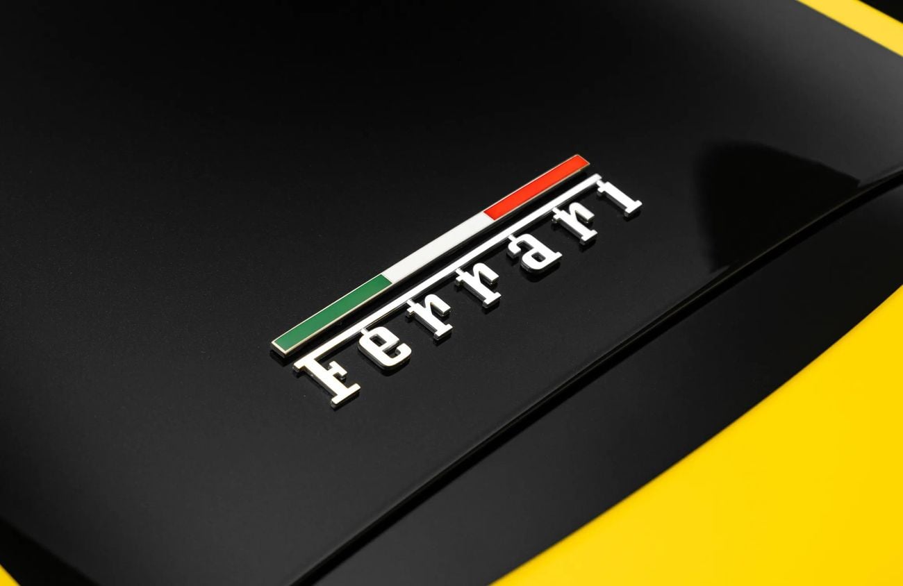 Ferrari 488 3.9L V8 Twin-Turbocharged Engine