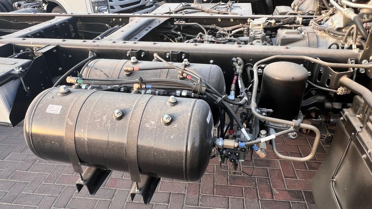 إيسوزو فوروارد Isuzu FVZ34P25 Cab Chassis 6X4