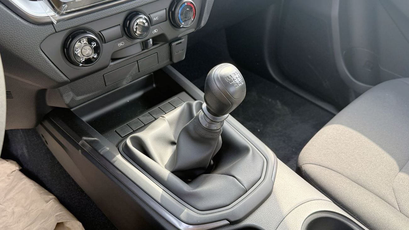 إيسوزو D ماكس Isuzu D-Max 1.9L Diesel MT 4x2 2026YM