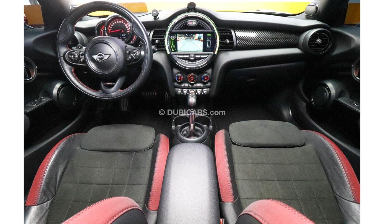 Used Mini Cooper F56 2018 for sale in Dubai - 532348
