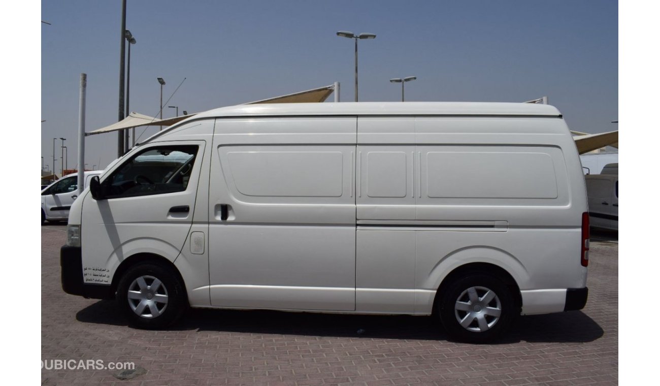 Toyota Hiace GLS - High Roof LWB Toyota Hiace Highroof Thermoking chiller, Model:2014. Excellent condition