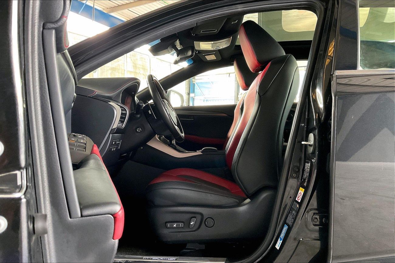 لكزس NX 300 F Sport Platinum | شامل الضمان | 0 ﺪﻔﻋﺓ ﺃﻮﻟﻯ