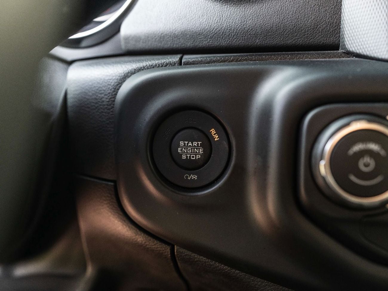 جيب رانجلر Sahara 3.6L A/T (5 Seater)