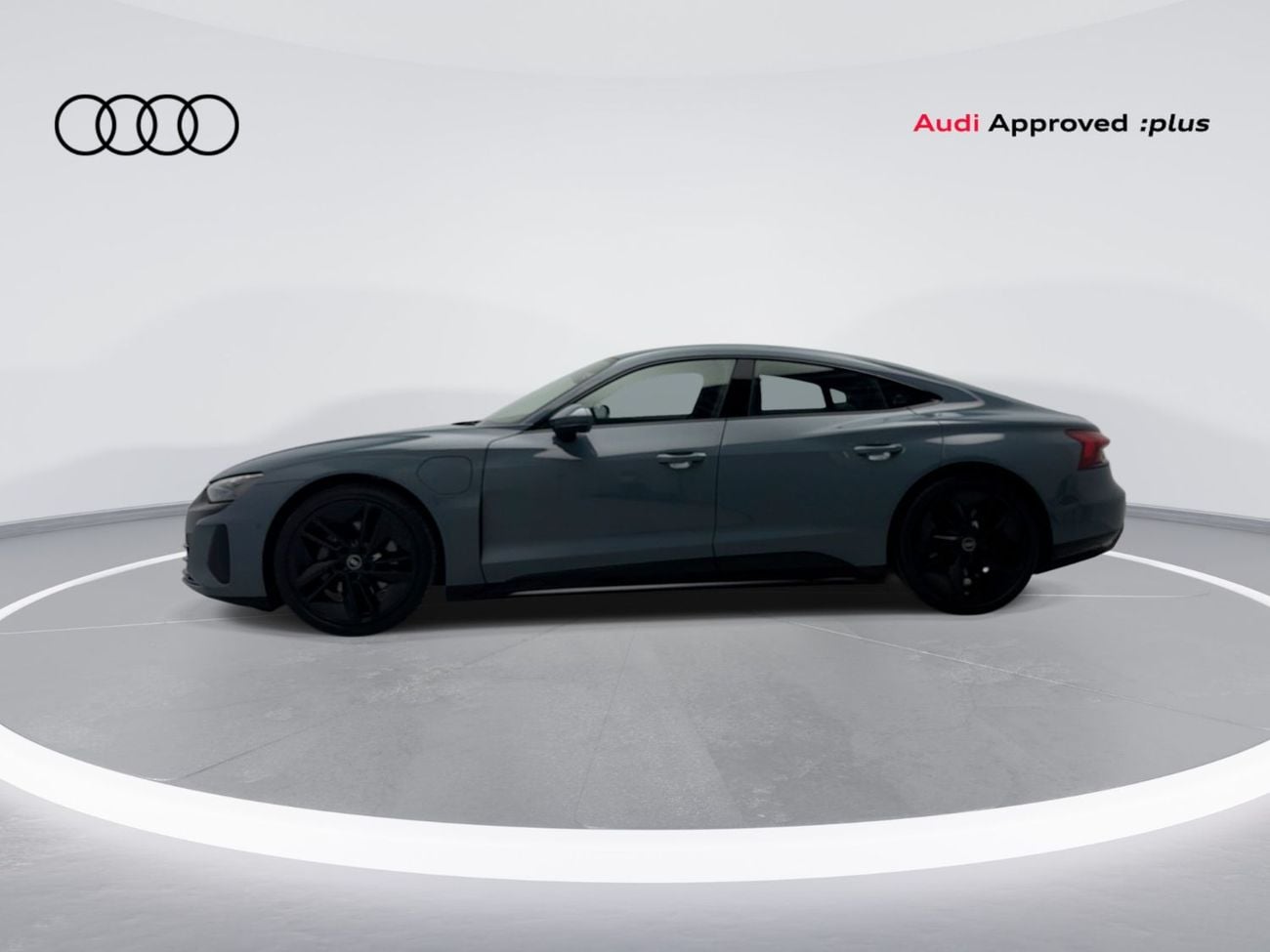 أودي إي ترون جي تي e-tron GT quattro 530hp Exclusive Edition (Ref# 07801)