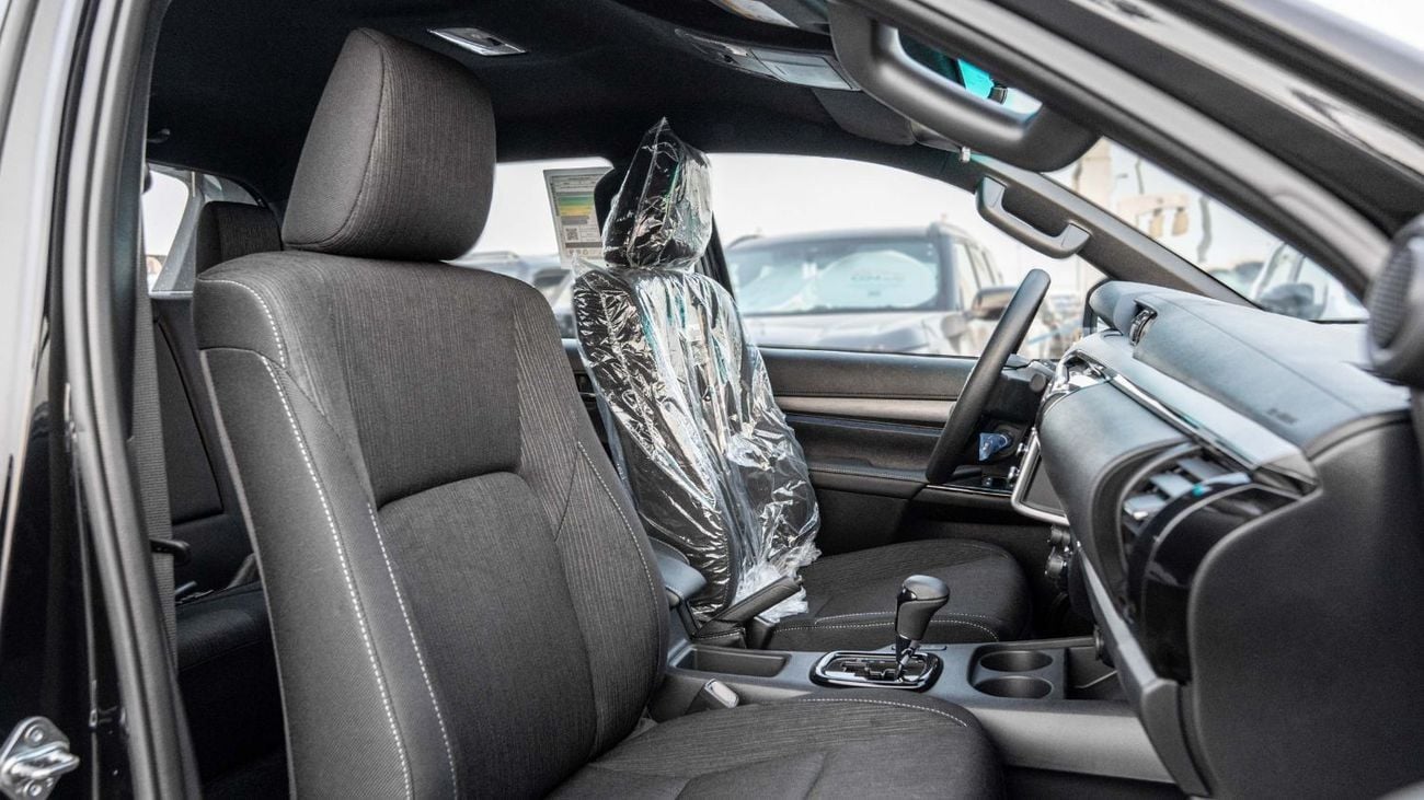 Toyota Hilux 2025 Toyota Hilux Adventure 4.0L AT Petrol (Black-Black)