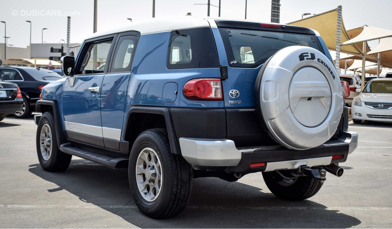 Toyota FJ Cruiser