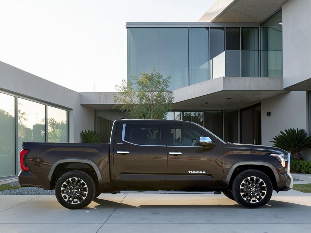 Toyota Tundra AED 2,560 P.M | 0% DOWN PAYMENT | TOYOTA TUNDRA LIMITED CREWMAX | 2022