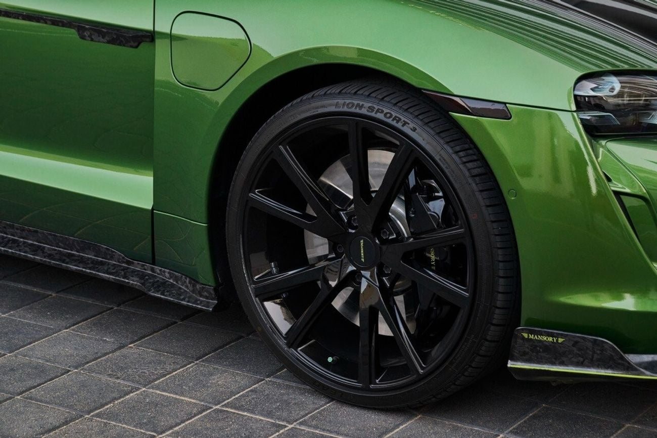 Porsche Taycan Turbo