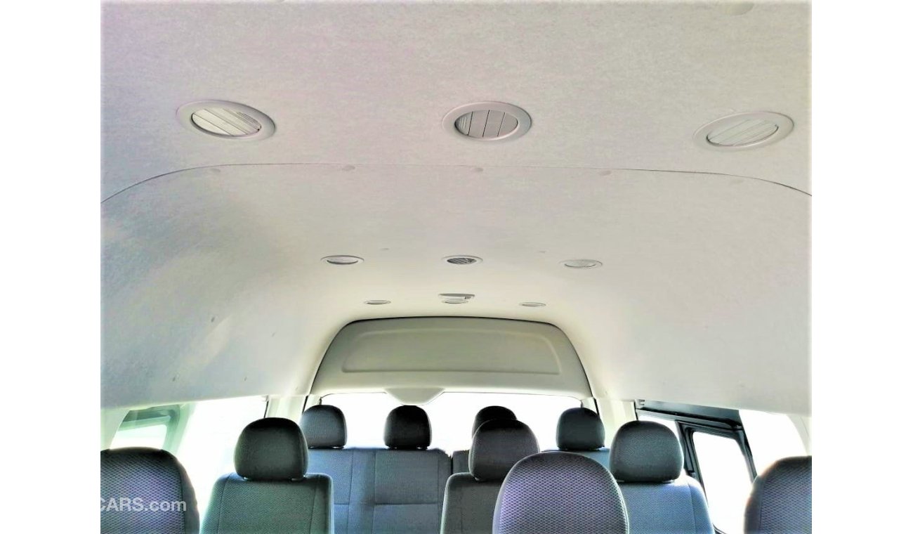 Toyota Hiace 16 seats