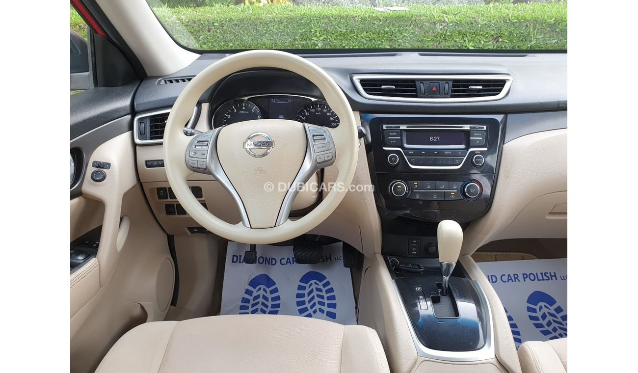 Nissan XTrail Nissan X-Trail GCC 2015 // 4X4 // Perfect condition // Accident Free