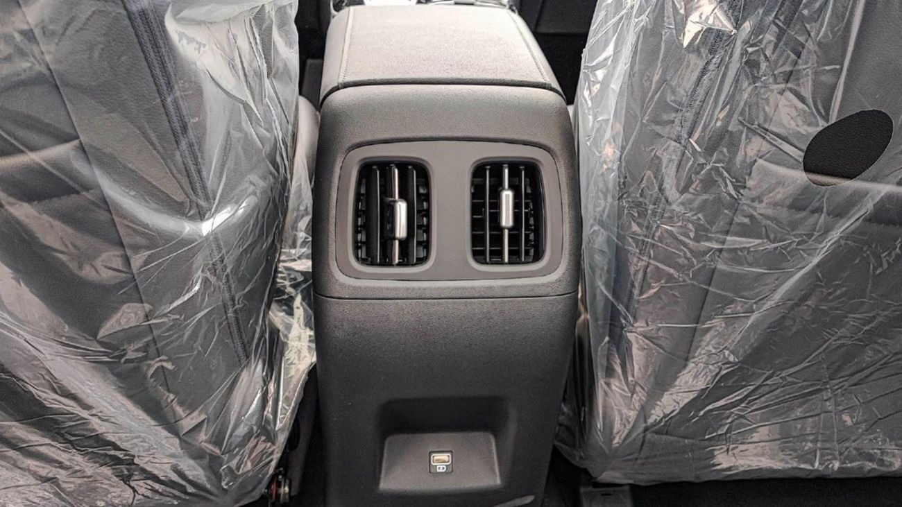 Hyundai Tucson 1.5L AT