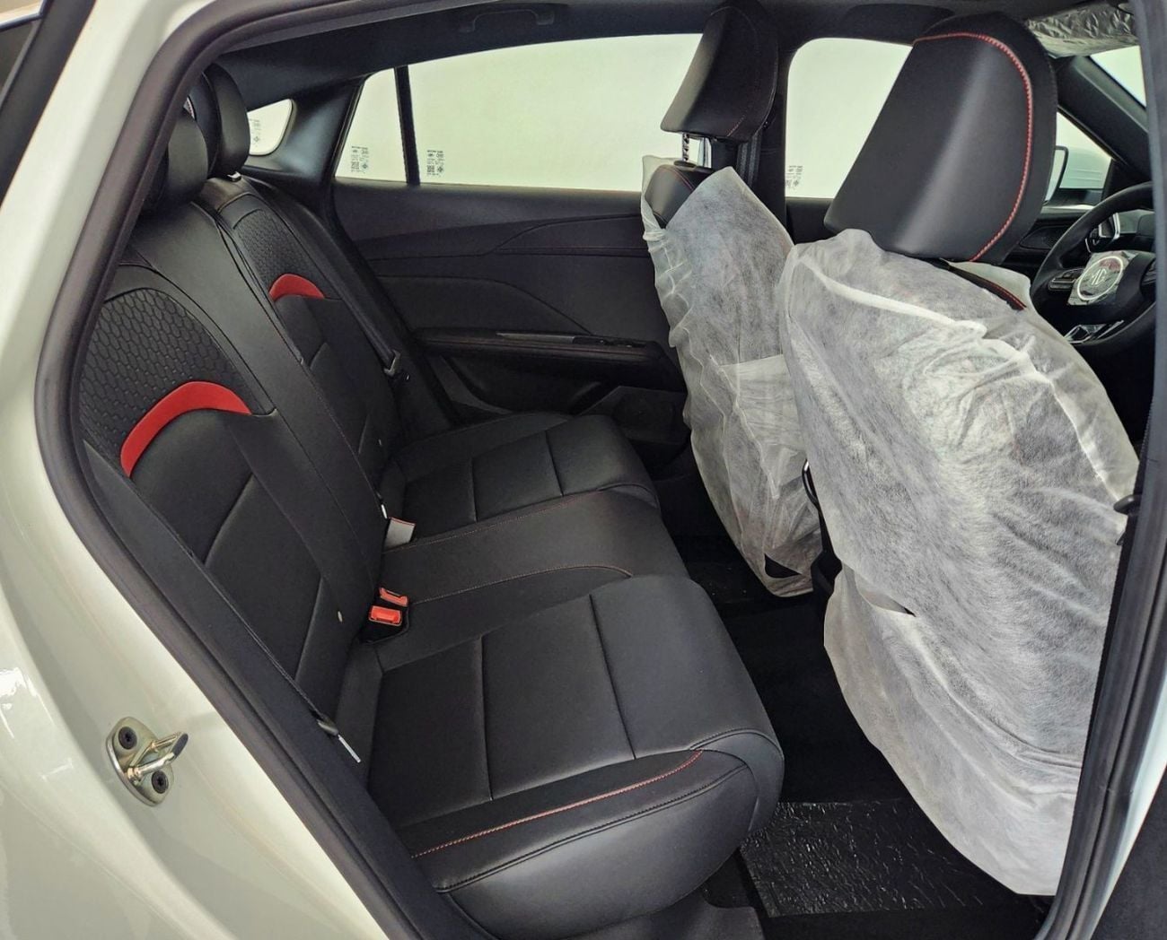 MG 5 LUX LIMITED STOCK ONLY - COMFORT 1.5L SUNROOF - LEATHER INTERIOR - 360 DEGREE CAMERA - SUNROOF