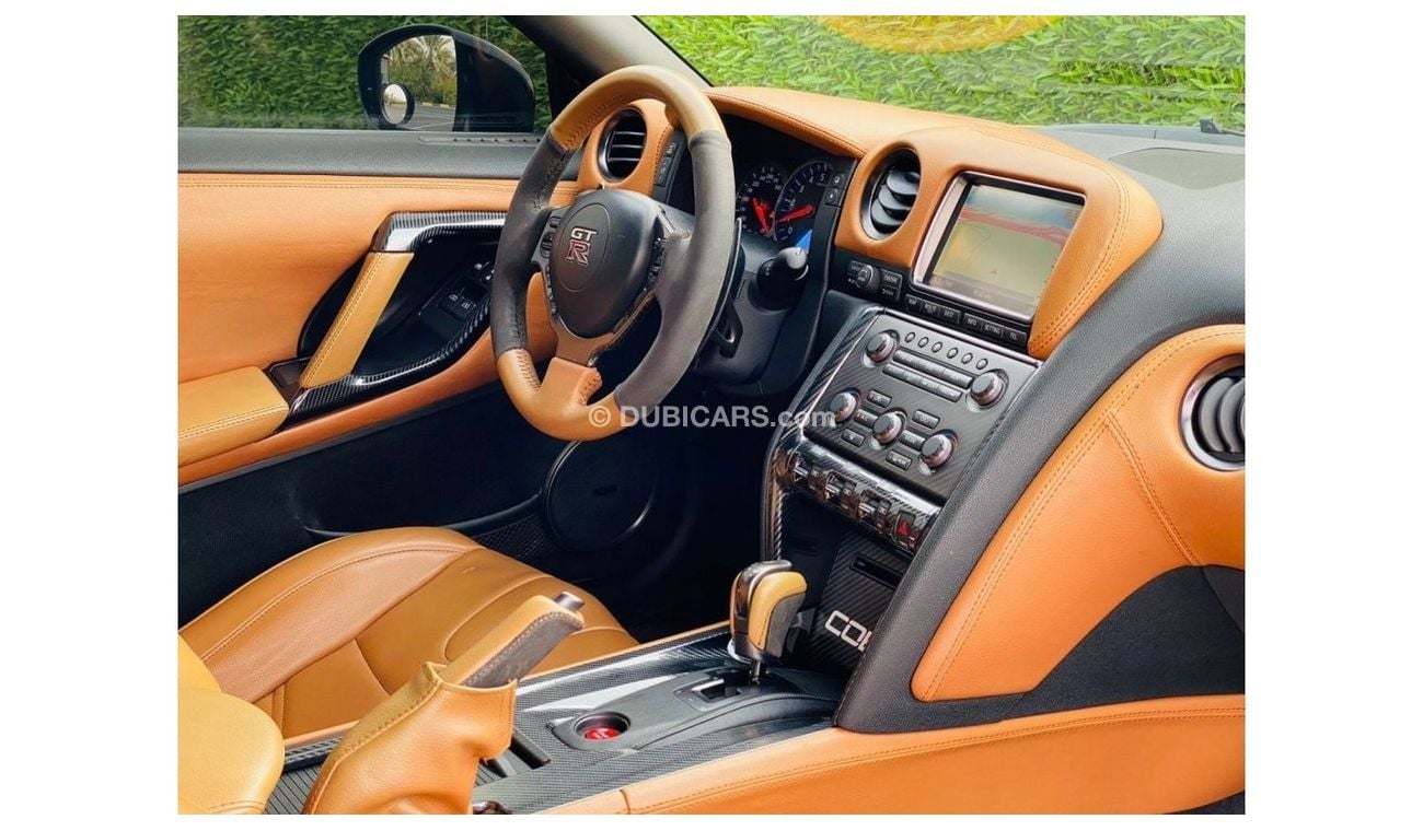 نيسان جي تي ار Std نيسان GT-R بريميوم خليجي 2015 فل ابشن تشييكات الفا لوجيك بحاله ممتازه