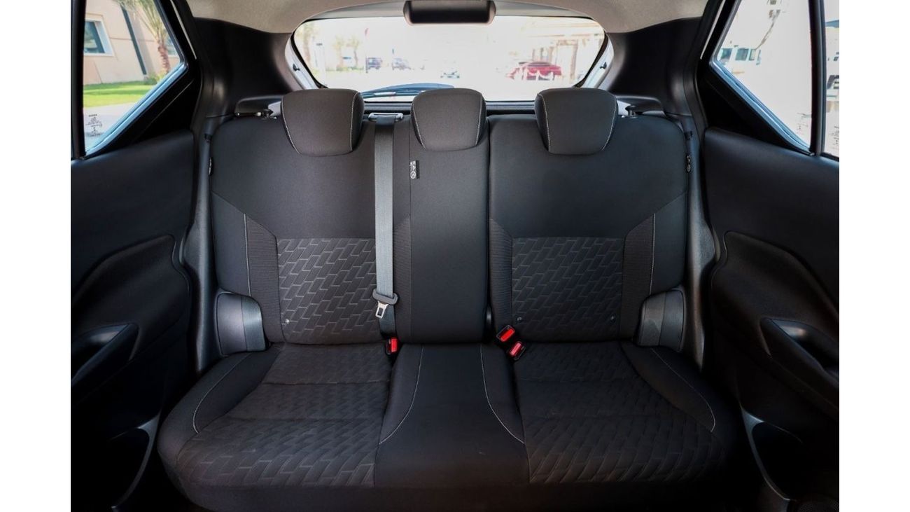 Nissan Kicks Nissan Kicks 2022 GCC under Agency Warranty with Flexible Down-Payment/ Flood Free.