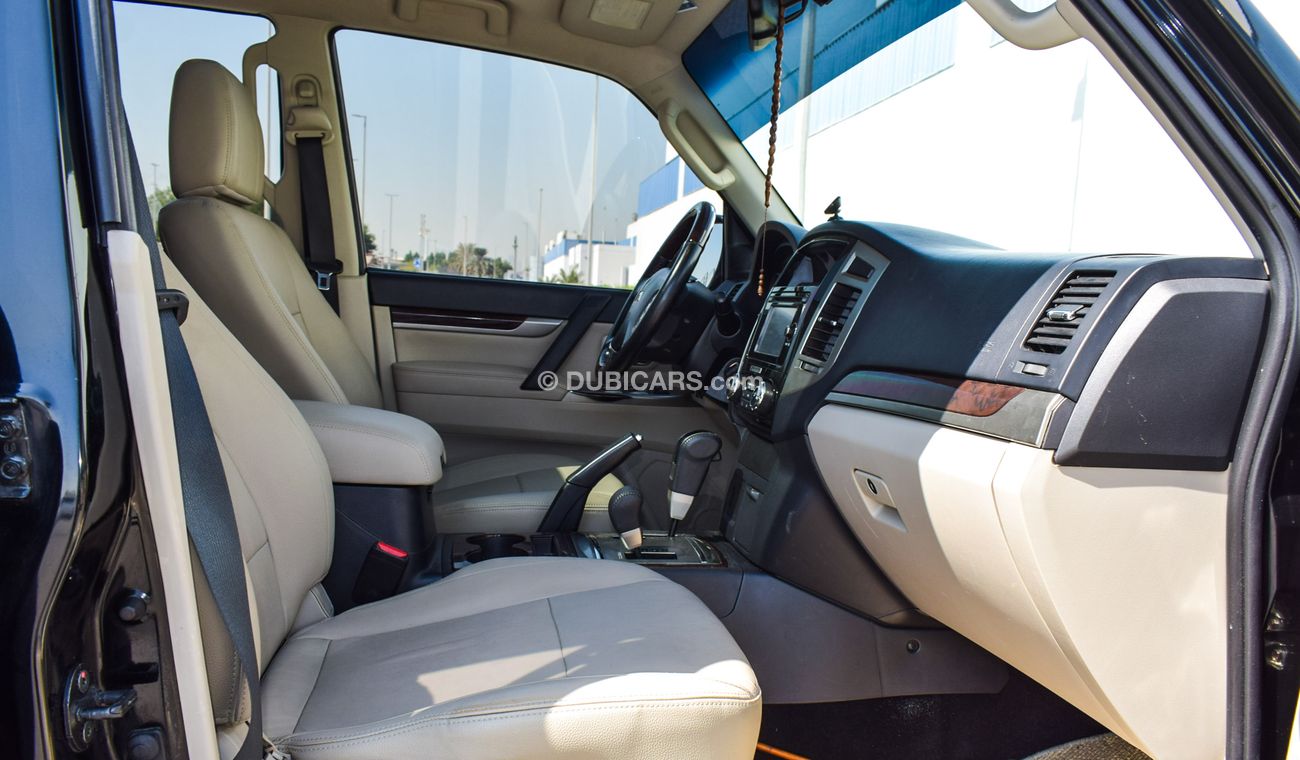 Mitsubishi Pajero GLS V6