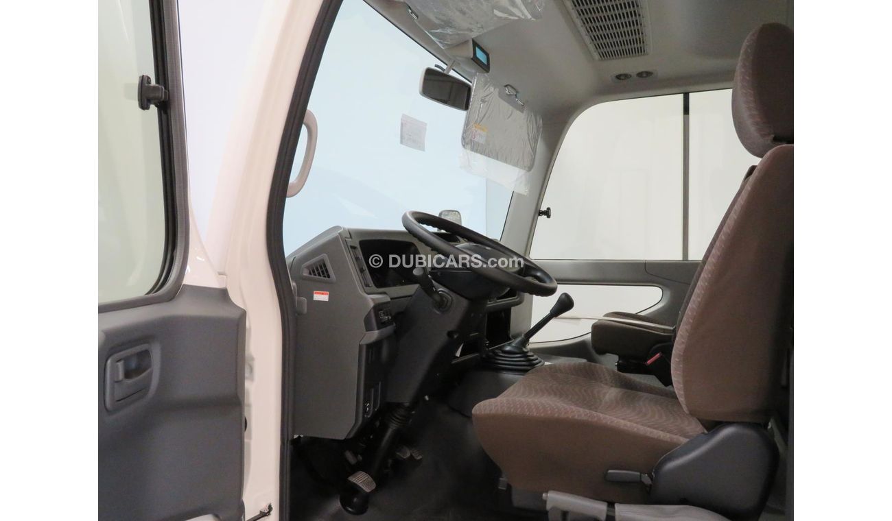 Toyota Coaster Coaster Diesel M/T 23 Seater BUS