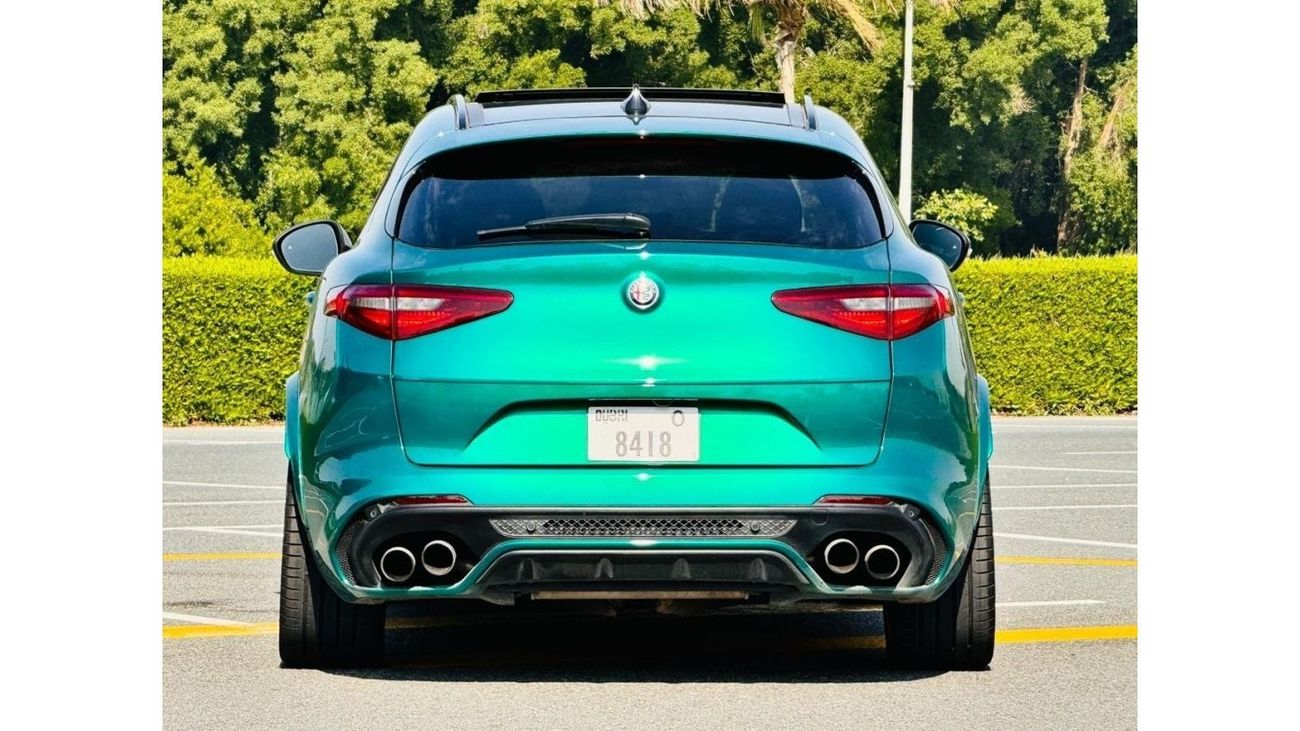 ألفا روميو ستيلفيو سوبر