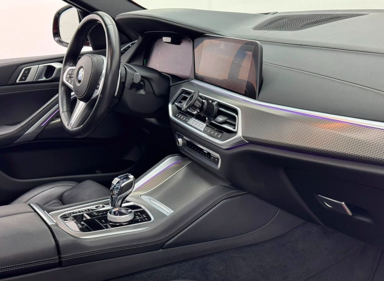 بي أم دبليو X6 40i M SPORT