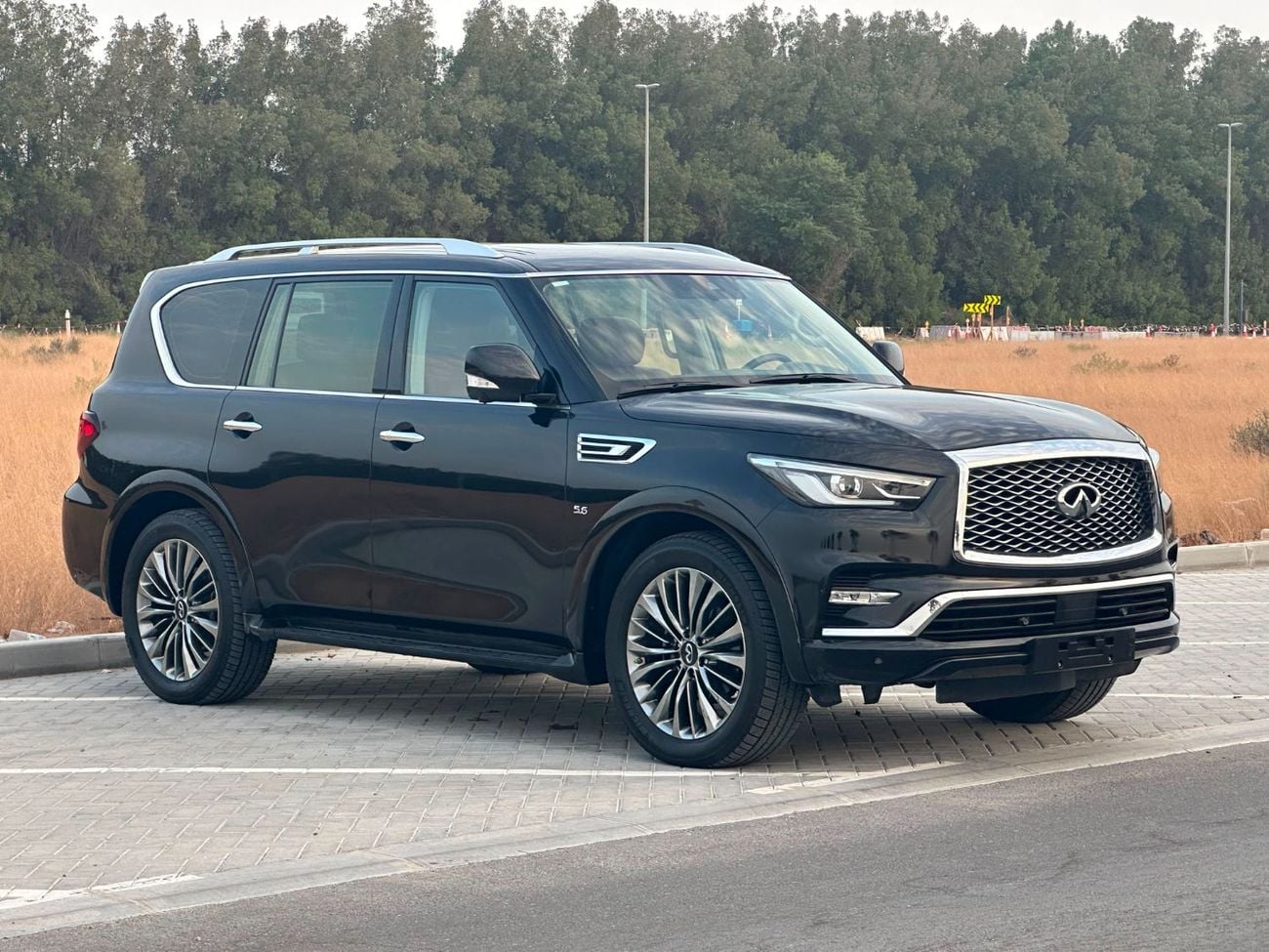 إنفينيتي QX80 LIMITED