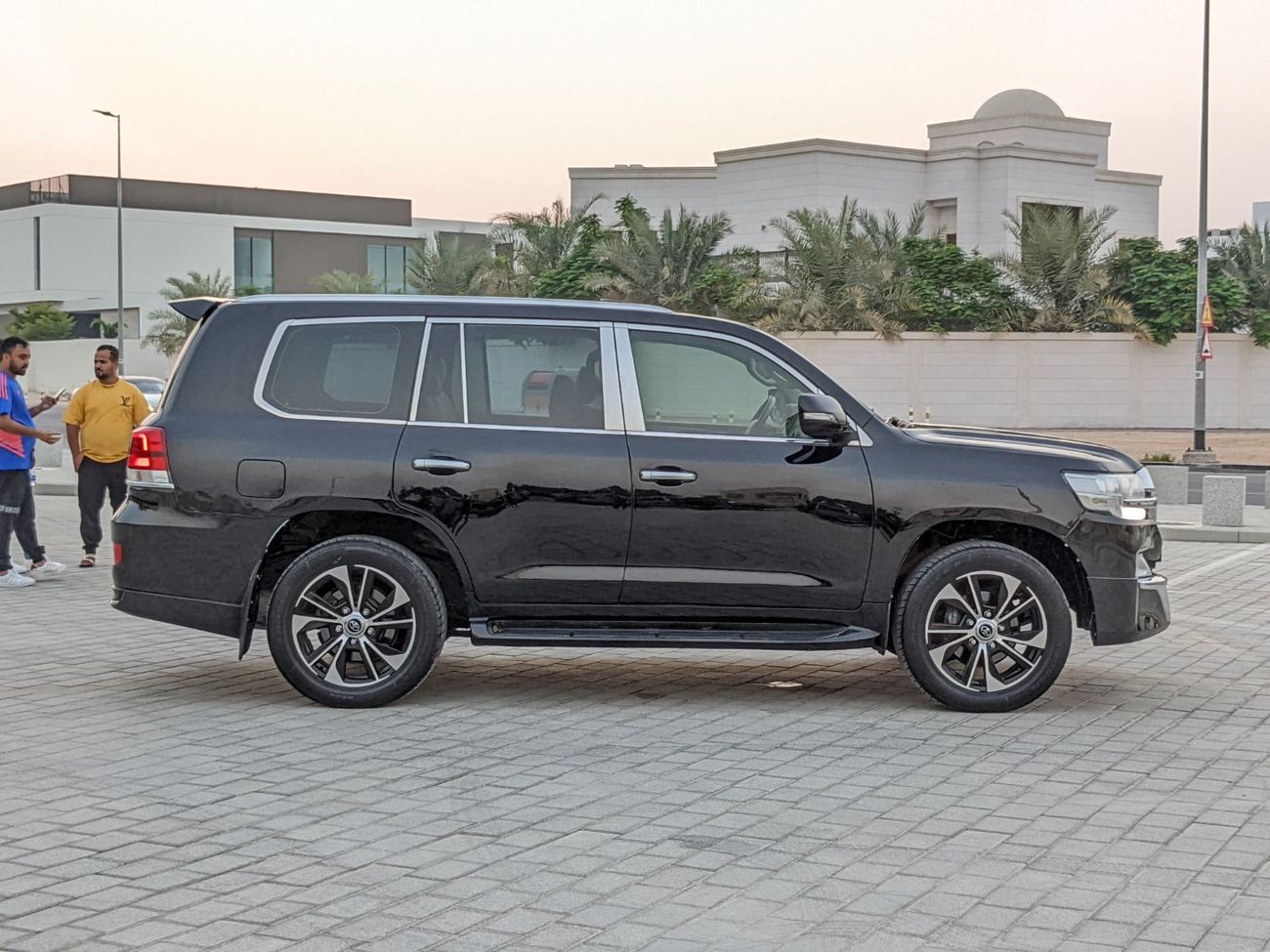 تويوتا لاند كروزر MODIFIED TO 2021 MODEL | LHD | 4.7L PETROL ENGINE | AUTO | 4WD