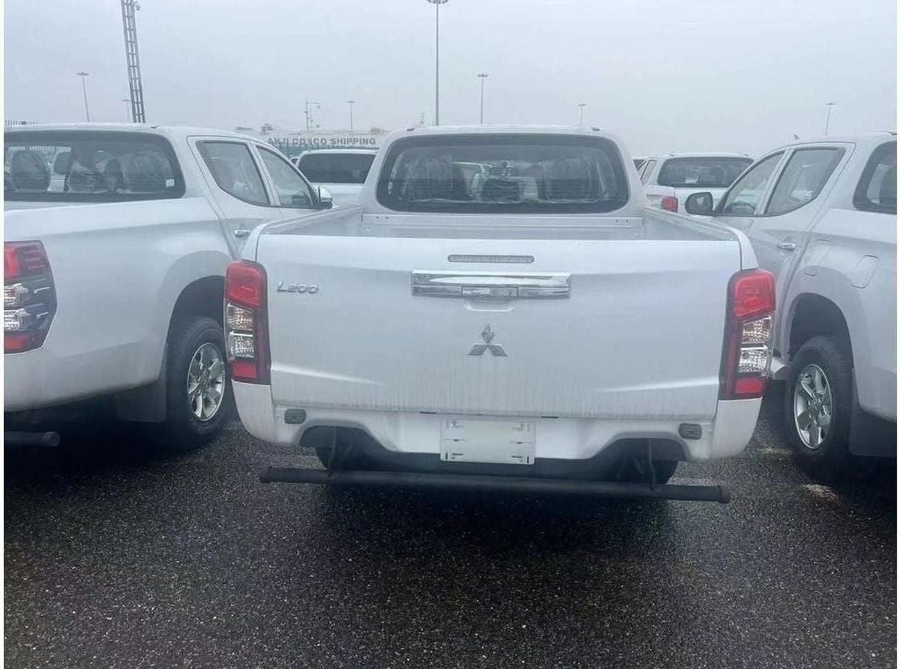 Mitsubishi L200 GL MITSUBISHI L200 BASIC DIESEL AUTO- S72 2.2L 2022