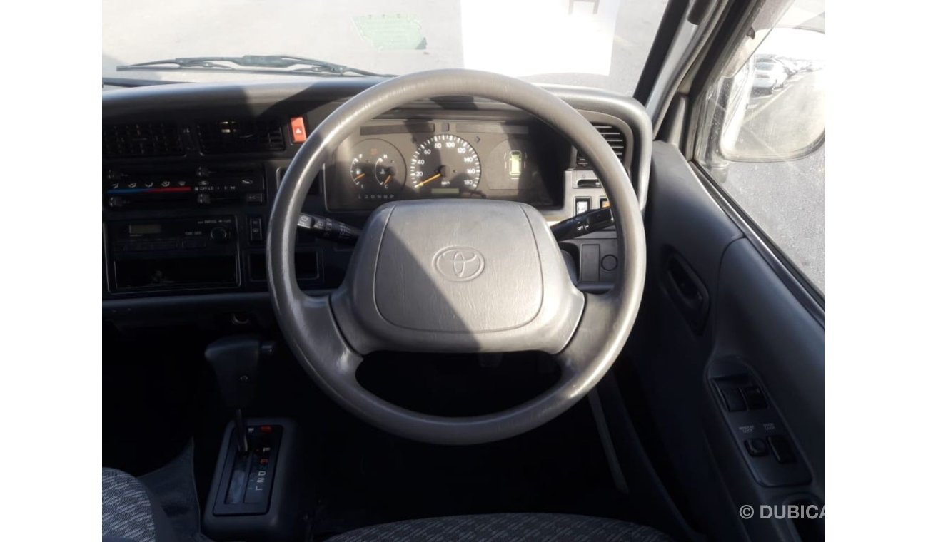 Toyota Hiace Hiace RIGHT HAND DRIVE (Stock no PM 535 )