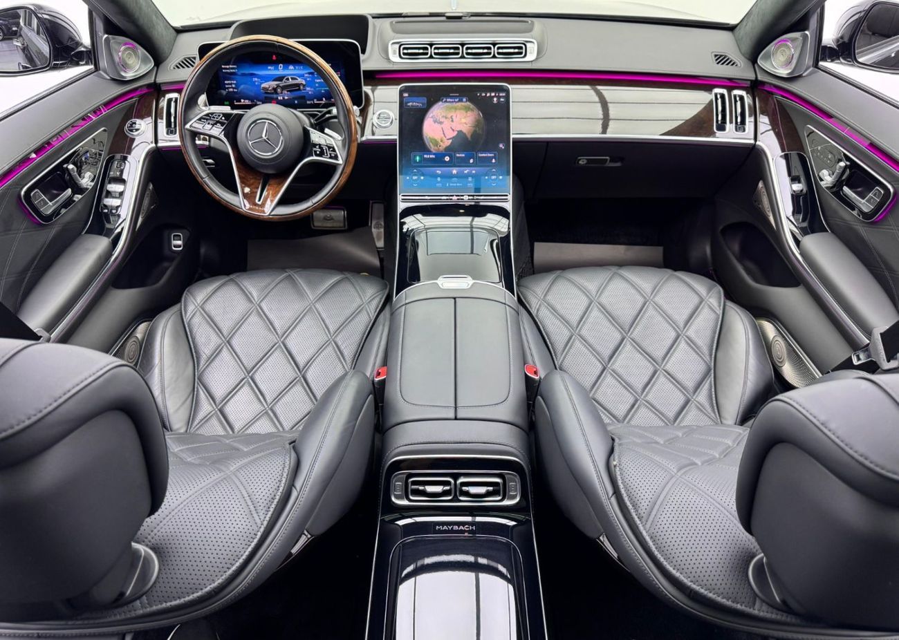 مرسيدس بنز S 680 2022 Mercedes-Maybach S680 4MATIC, 1 Year Warranty, Full Service History