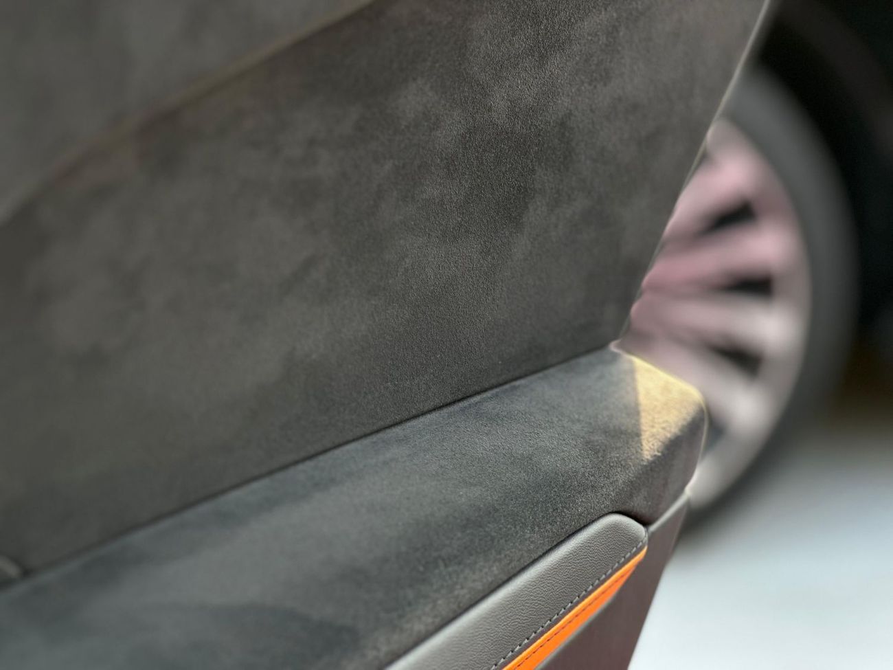 لامبورغيني اوروس Capsule