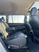Toyota Highlander  2013 Toyota Highlander Hybrid 3.5L V6 - Rear Camera Leather Seat - Sunroof