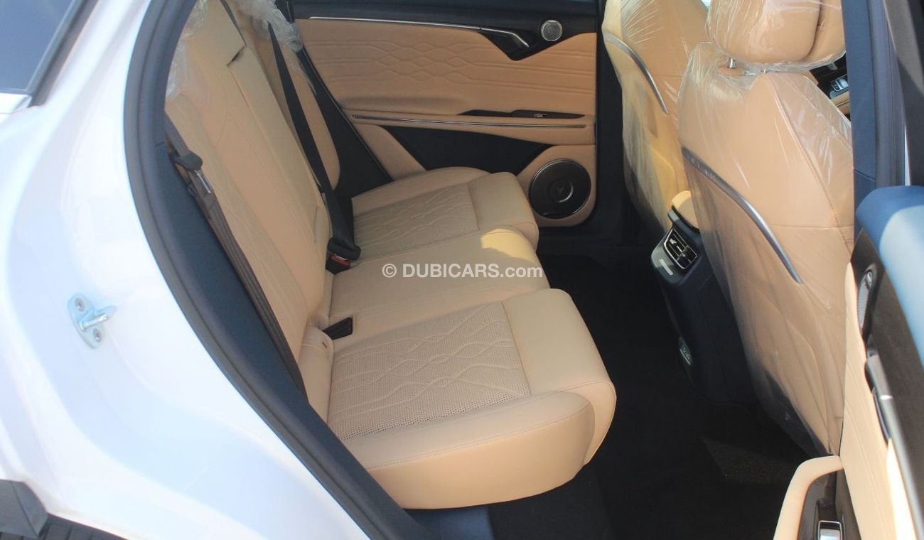 فويا فري Luxury Electric Car AWD 2022 Model Year only for export