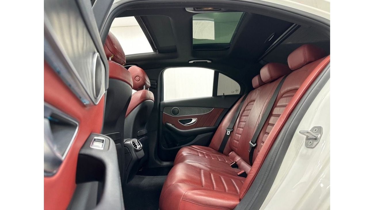 Mercedes-Benz C 200 AMG Pack 2018 Mercedes-Benz C200, Full Agency Service History, GCC